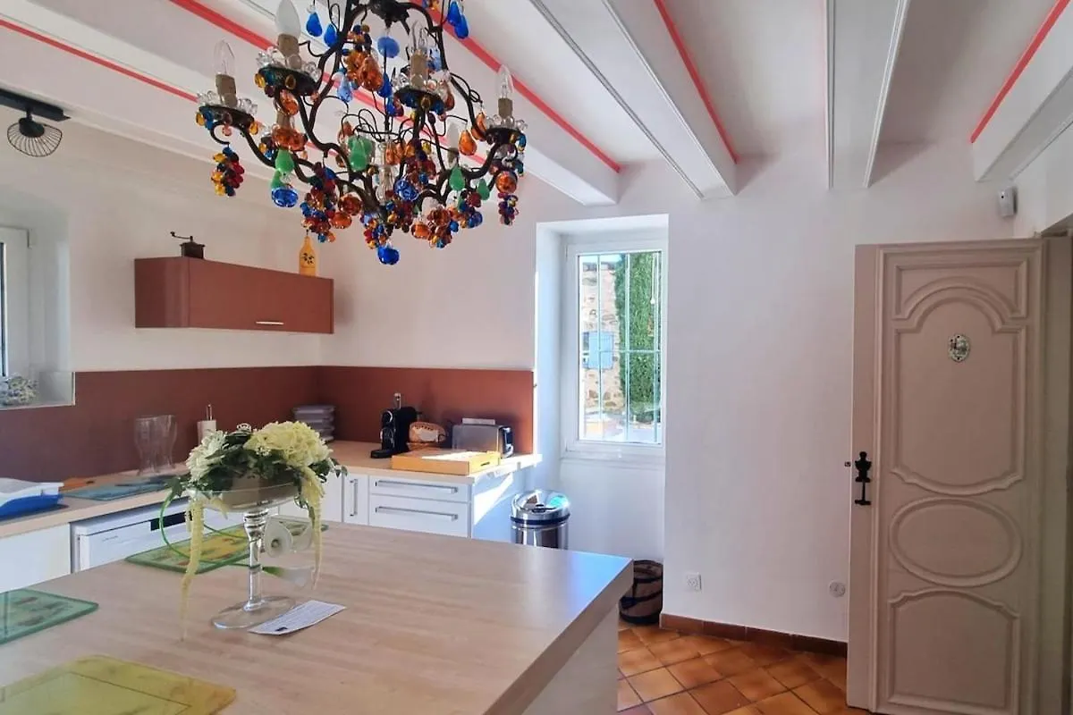 Mas Provencal With Swimming Pool & Air Conditioning Rustrel
